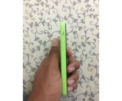 Apple iPhone 5c 16gb Verde Factory Unlocked