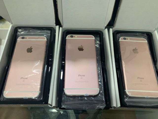 iPhone 6S iPhone 6S