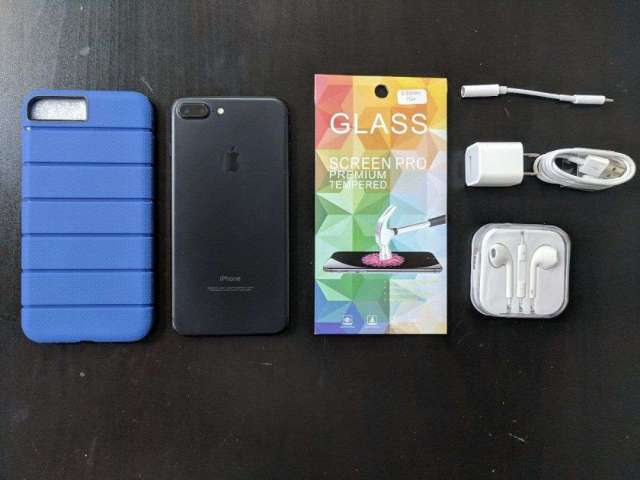 iPhone 7 Plus 32GB Mate Black desbloqueado completo iPhone 7 Plus 32GB Mate Black desbloqueado completo