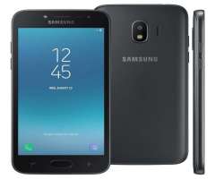 SAMSUNG j4 16gb CARGADOR Y CABLE  hcq 65