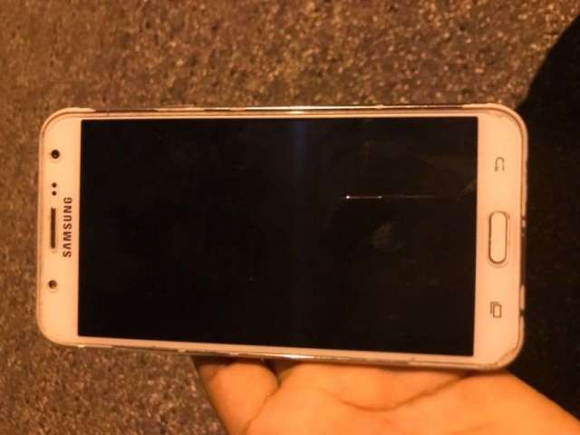 Samsung galaxy J7 Samsung galaxy J7