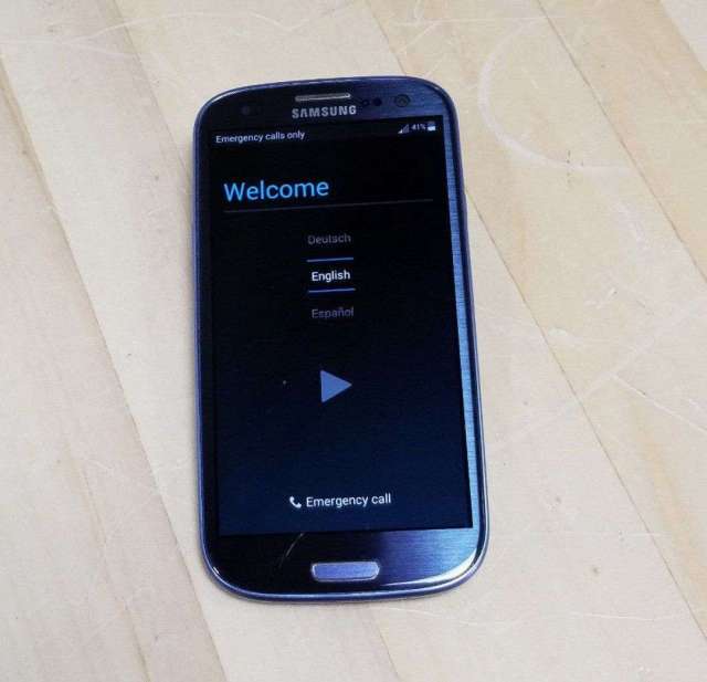 Samsung Galaxy S3 Blue 16GB Cover incluido