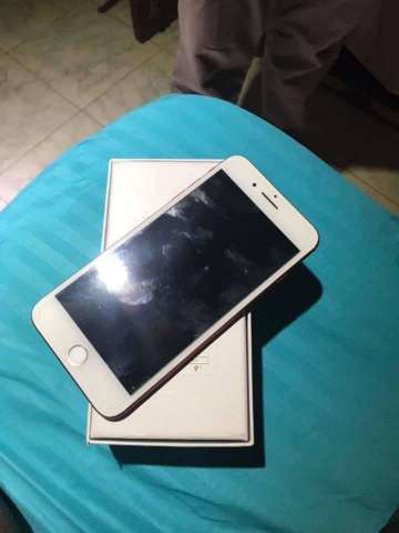 IPHONE 7 PLUS 128 ROJO FACTORY 9/10 IPHONE 7 PLUS 128 ROJO FACTORY 9/10