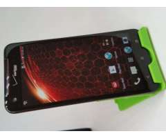 HTC DROID DNA, 5 PULGADAS