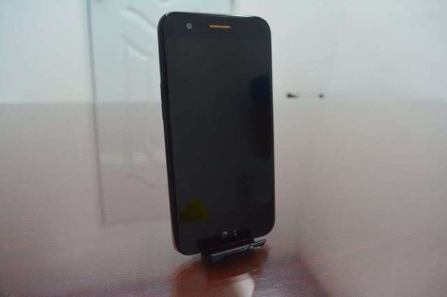 LG K20 Plus LG K20 Plus