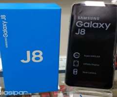 Samsung Galaxy J8