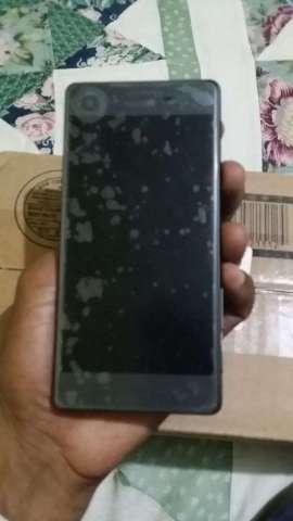 Sony Xperia X - 32GB 23MP y 13MP Frontal Sony Xperia X - 32GB 23MP y 13MP Frontal