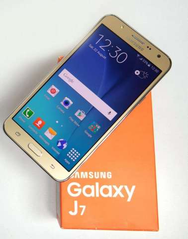 Samsung Galaxy J7 16GB 4G INTERNACIONAL Samsung Galaxy J7 16GB 4G INTERNACIONAL