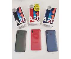 SAMSUNG GALAXY A20, 32GB MAS MEMORIA EXTRA DE 32GB, CAMARA 13MP, EN SU CAJA