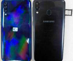 Cambio Samsung A30 nuevo por iphone 6s plus o 7 y 7 plus.