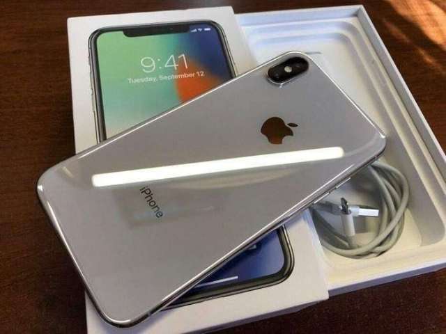 iPhone x 64 gb factory full blanco