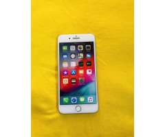 iPhone 8 Plus