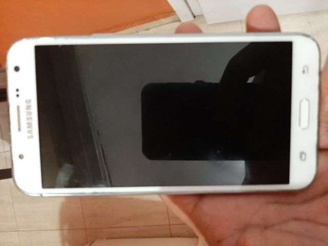 Samsung J7 Samsung J7
