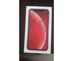VENTA: Iphone XR (Color Rojo) 64 GB