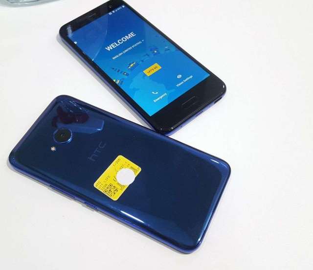 HTC U11 LIFE 32GB HTC U11 LIFE 32GB