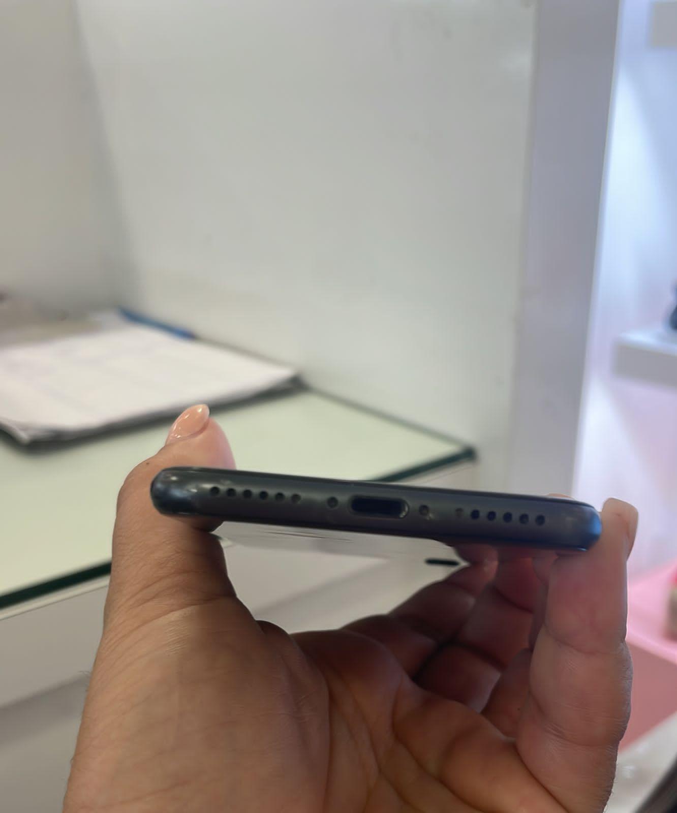 iPhone 8 iPhone 8